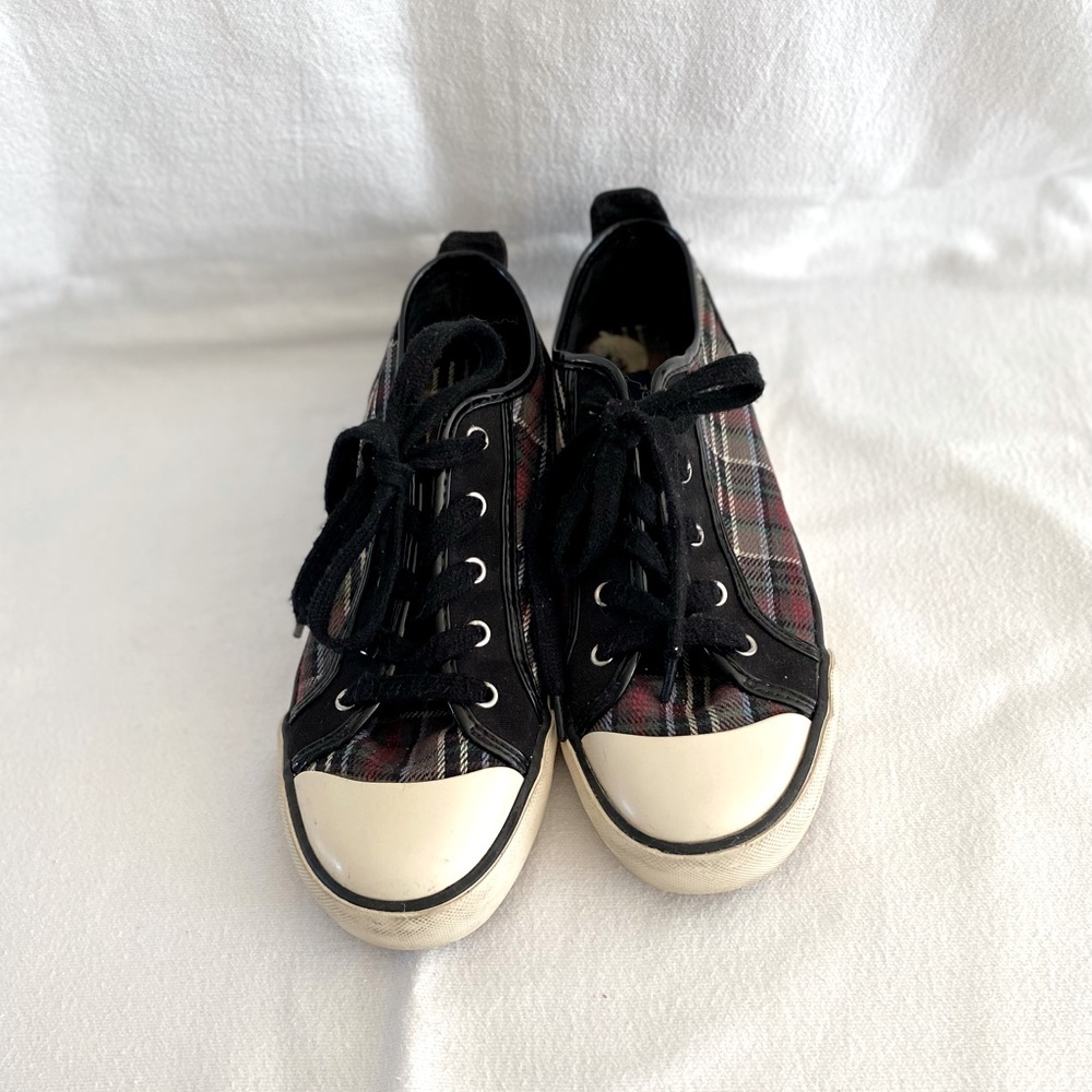 Multicolor Plaid (Red Blue White and Black) Tommy Hilfiger sneakers.